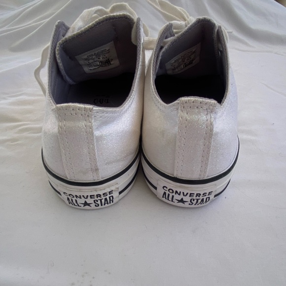 NWOT Converse Sparkling White Low Cut Chuck Taylor All Star Lace-Up Sneakers - Picture 5 of 7